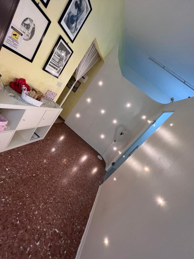 Casa Riri Bed & Breakfast San Benedetto del Tronto Ngoại thất bức ảnh